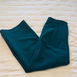 Sloane pleated Trousers emerald green curve love